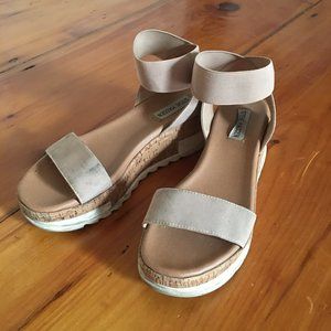 Steve Madden Elba Nude Strappy Platform Sandals